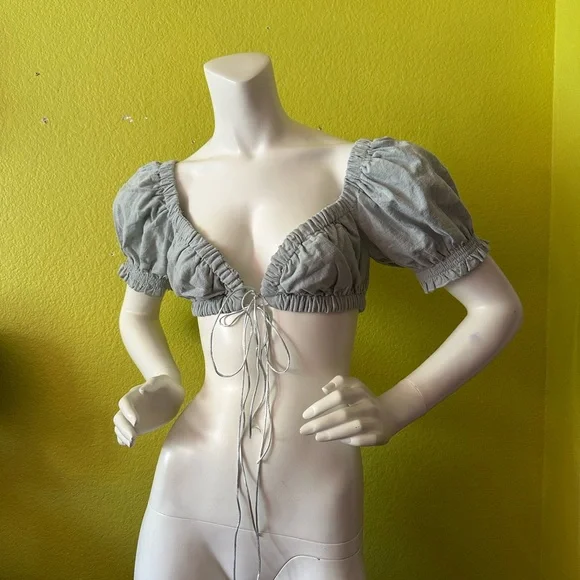 O.VIANCA Large Light Green Tie-Front Cropped Blouse - Picture 1 of 5